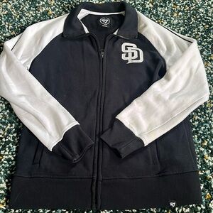 SD zip up size Medium
